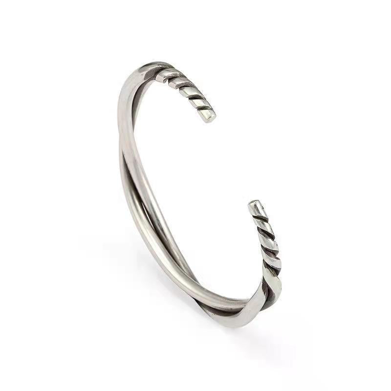 TwistCraft Retro Bracelet