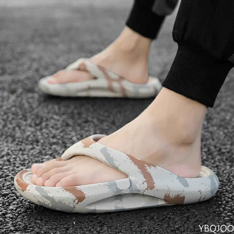 Men's Cushioned Beach & Home Flip Flops