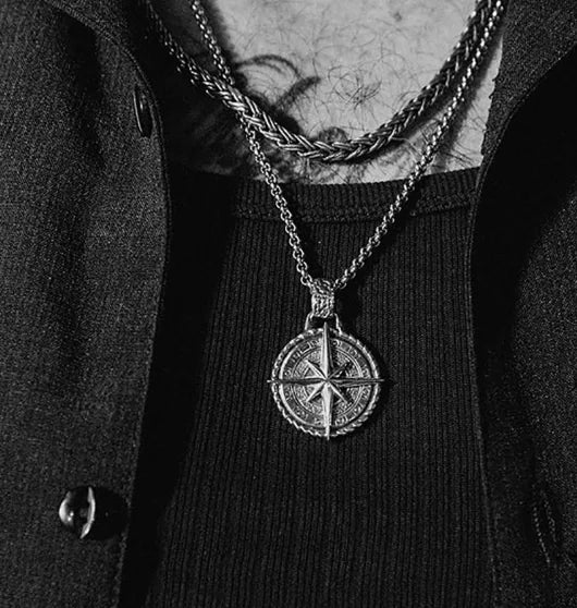 Explorer's Alloy Compass Necklace