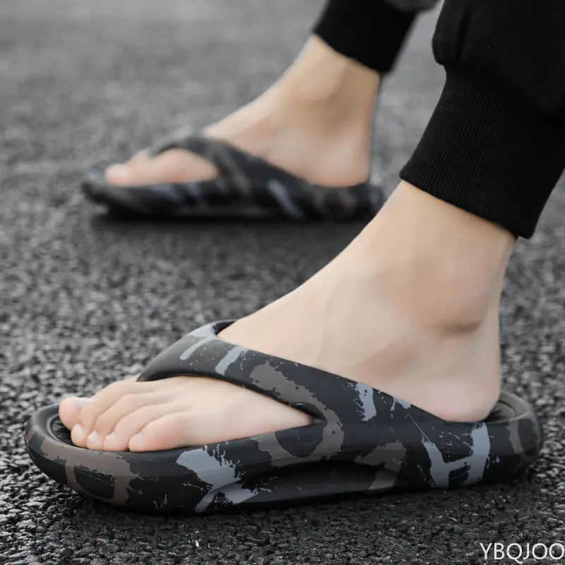 Men's Cushioned Beach & Home Flip Flops