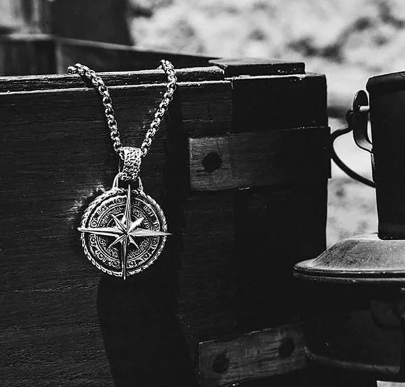 Explorer's Alloy Compass Necklace
