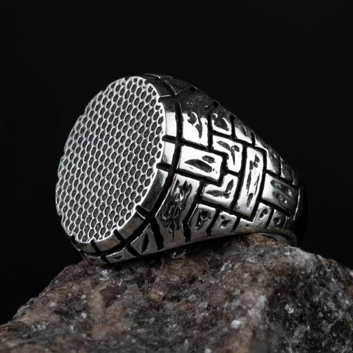 Geo-Pattern Ring